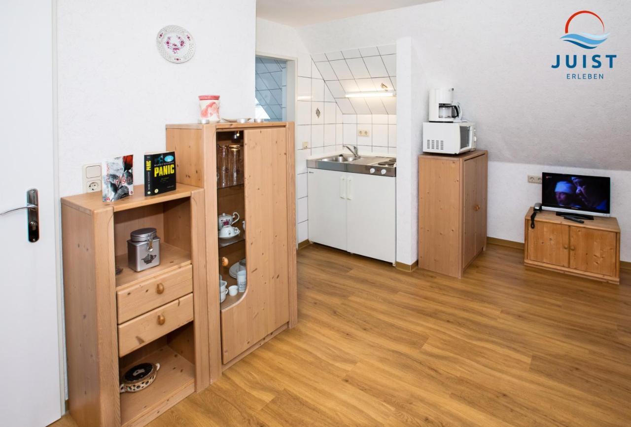 Haus Deichgraf 177 - Wohnung 7 Juist Bagian luar foto